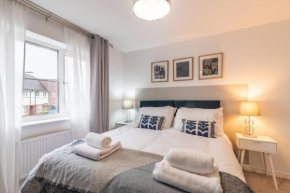 3 bed house Newport Free Parking Contractors Long Stay Rates